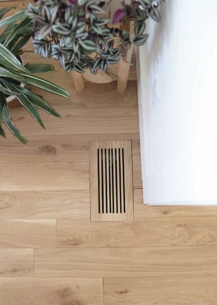 Wood floor vent